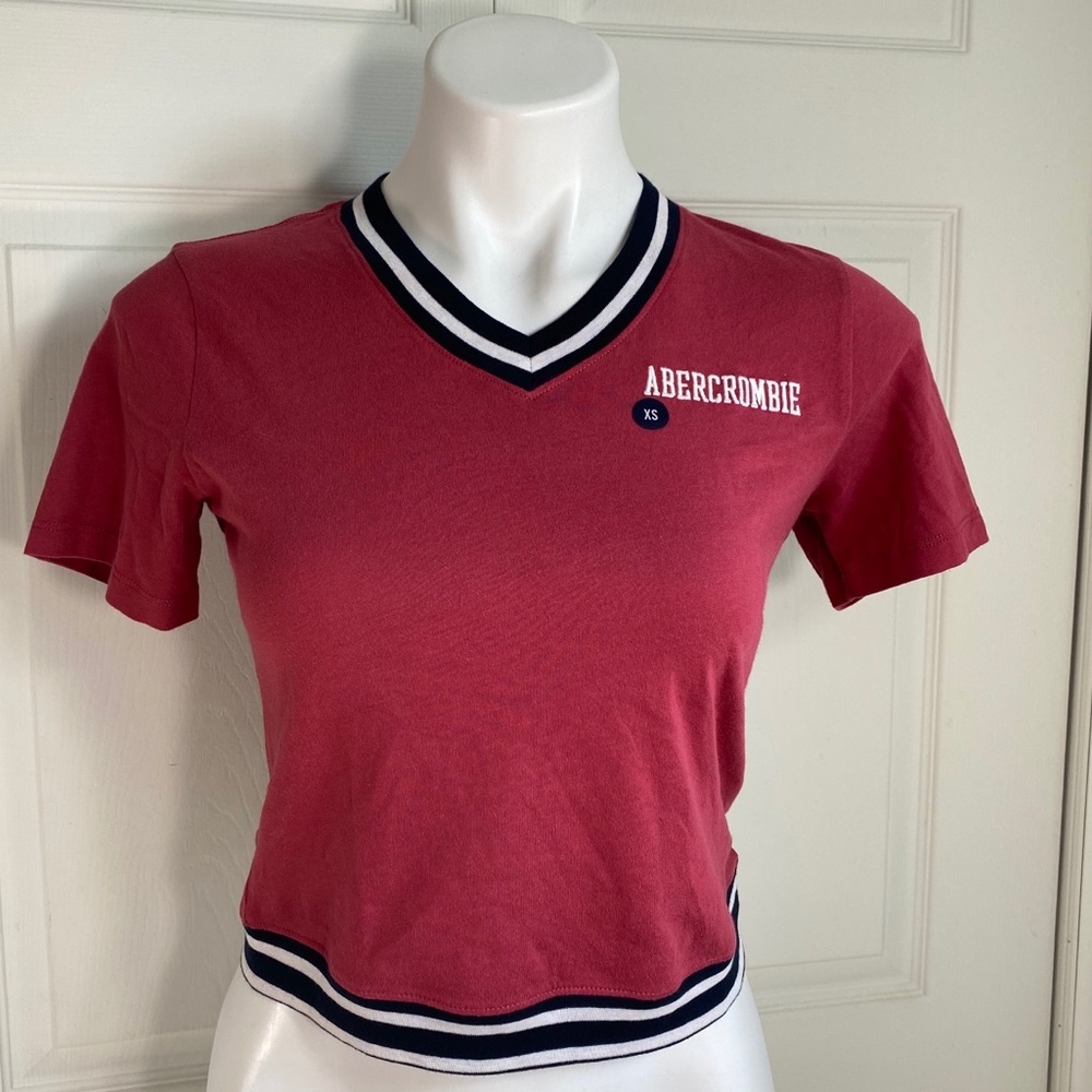 Abercrombie & Fitch V-Neck Top